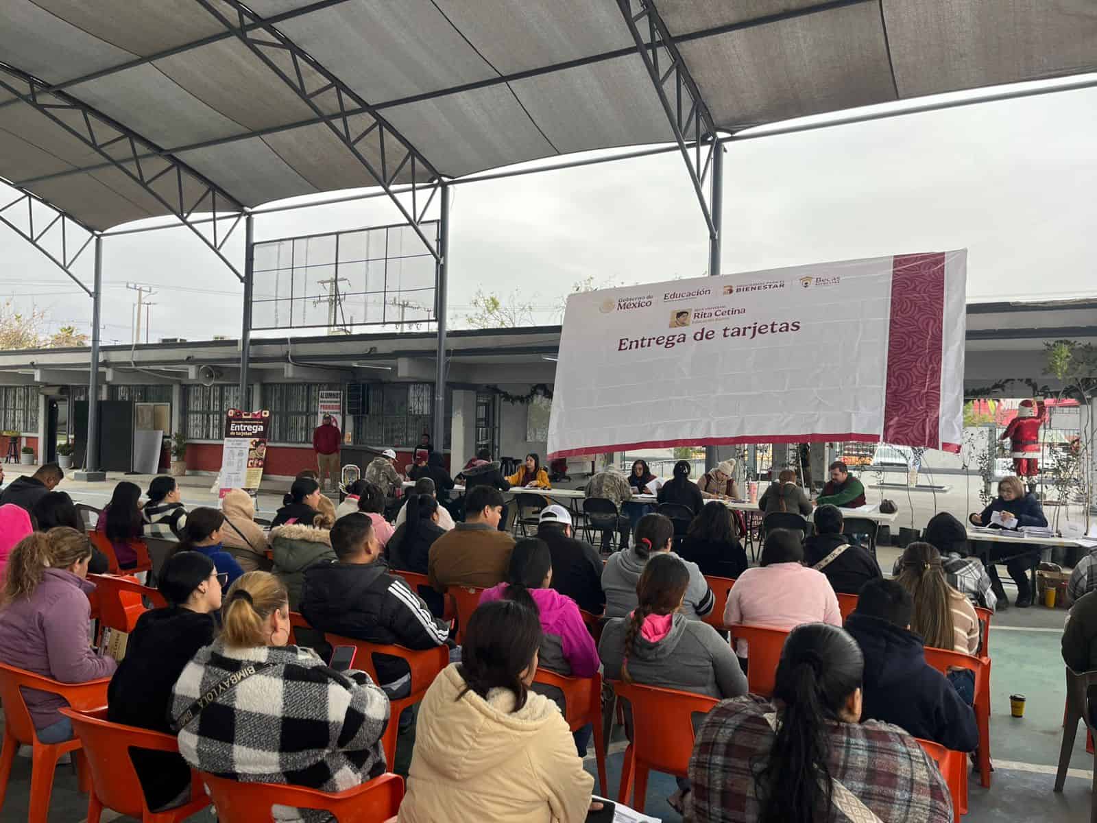 Concluye entrega de tarjetas del bienestar en Ciudad Acu&ntilde;a; m&aacute;s de 5 mil apoyos distribuidos