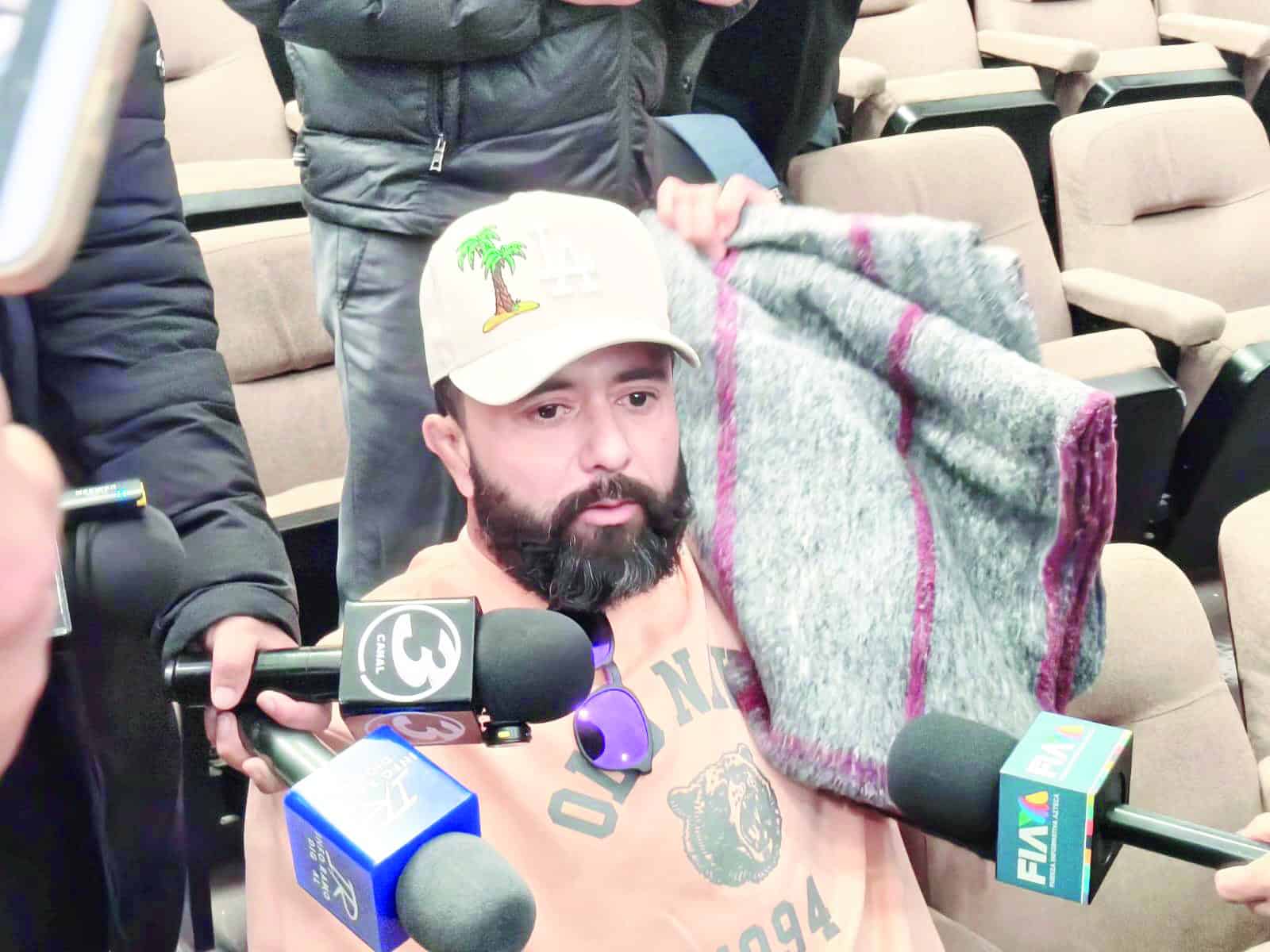 Limbar Valdez reta a Antonio Flores en el Congreso de Saltillo