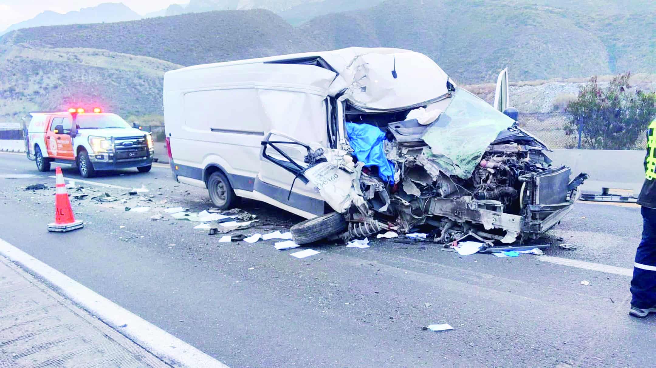 Cierre de autopista Monterrey Saltillo por accidente fatal