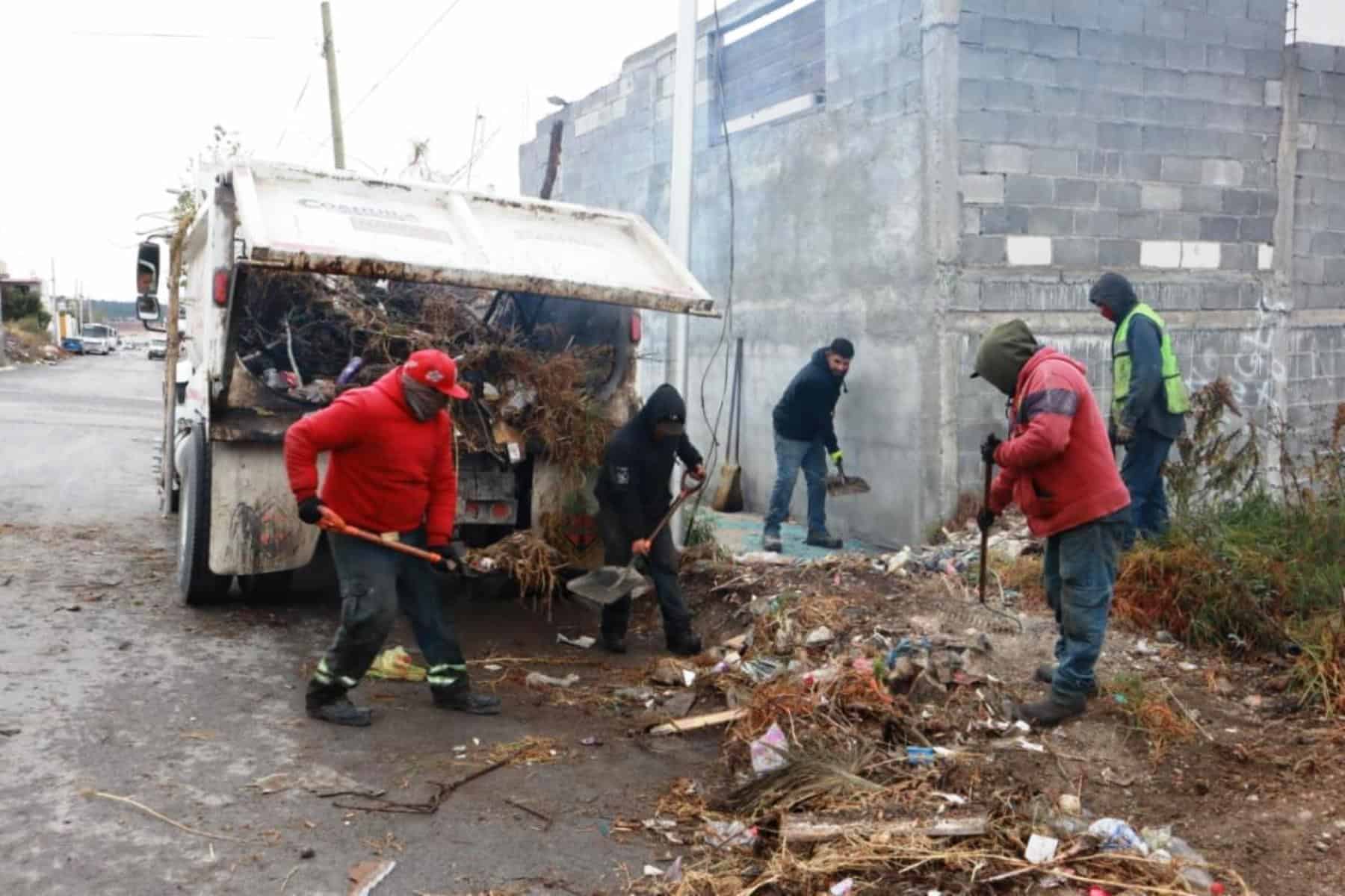 Acciones de limpieza en cauces de arroyos para prevenir inundaciones en Saltillo