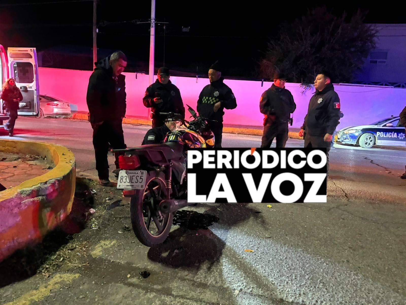 Joven motociclista hospitalizado tras chocar en Monclova