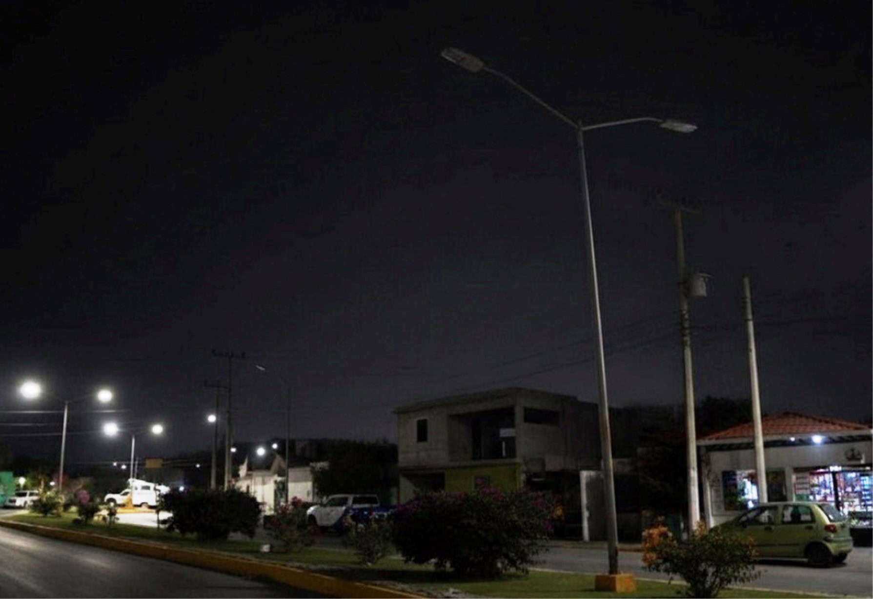 Habitantes de Ramos Arizpe piden mejorar el alumbrado p&uacute;blico