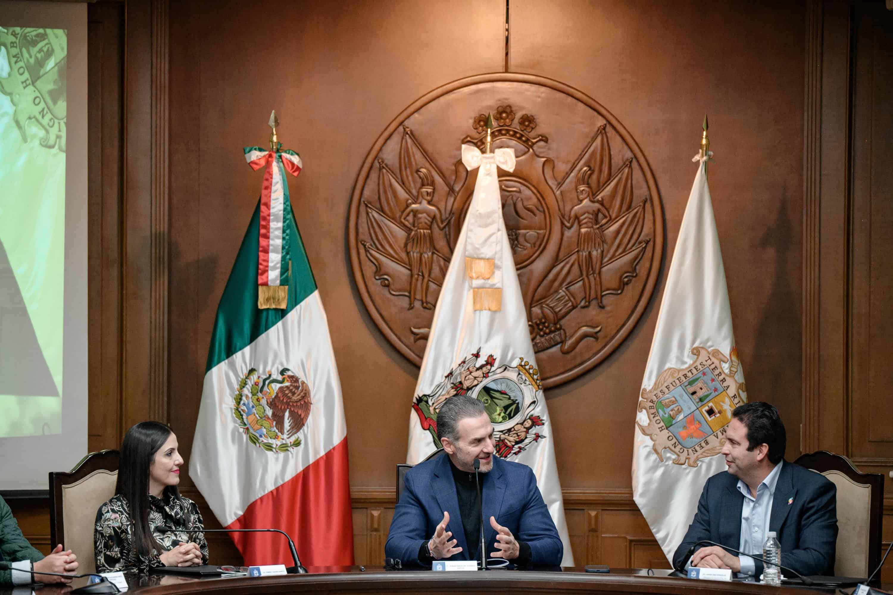 Alcaldes de Saltillo y Monterrey firman convenio para fortalecer colaboraci&oacute;n