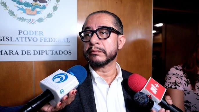 Diputado de Morena Eric Flores propone acotar el fuero legislativo