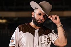 Carín León enciende Monterrey con su concierto en el Domo Care