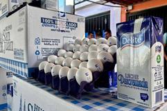 Esra Cavazos anuncia nuevos programas sociales en Monclova