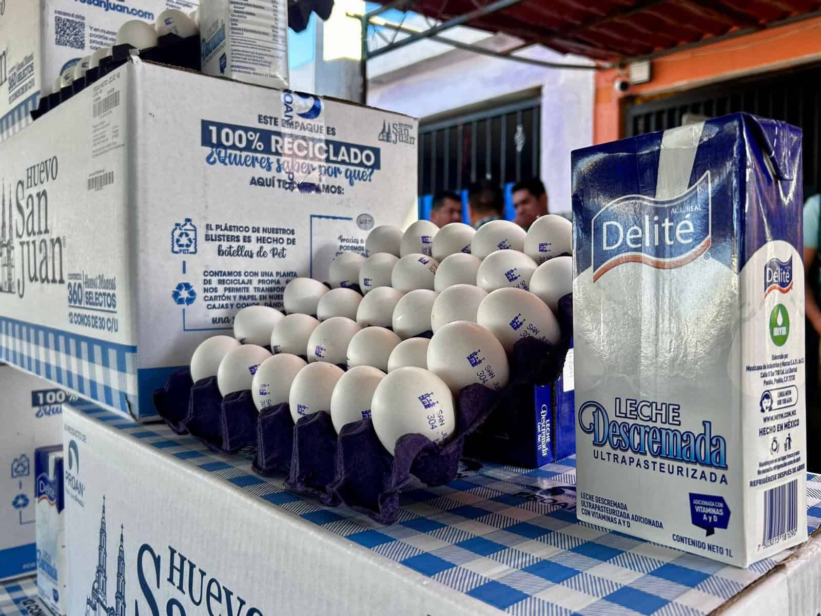 Esra Cavazos anuncia nuevos programas sociales en Monclova