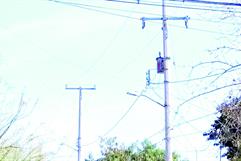 Avanza reposición de luminarias LED