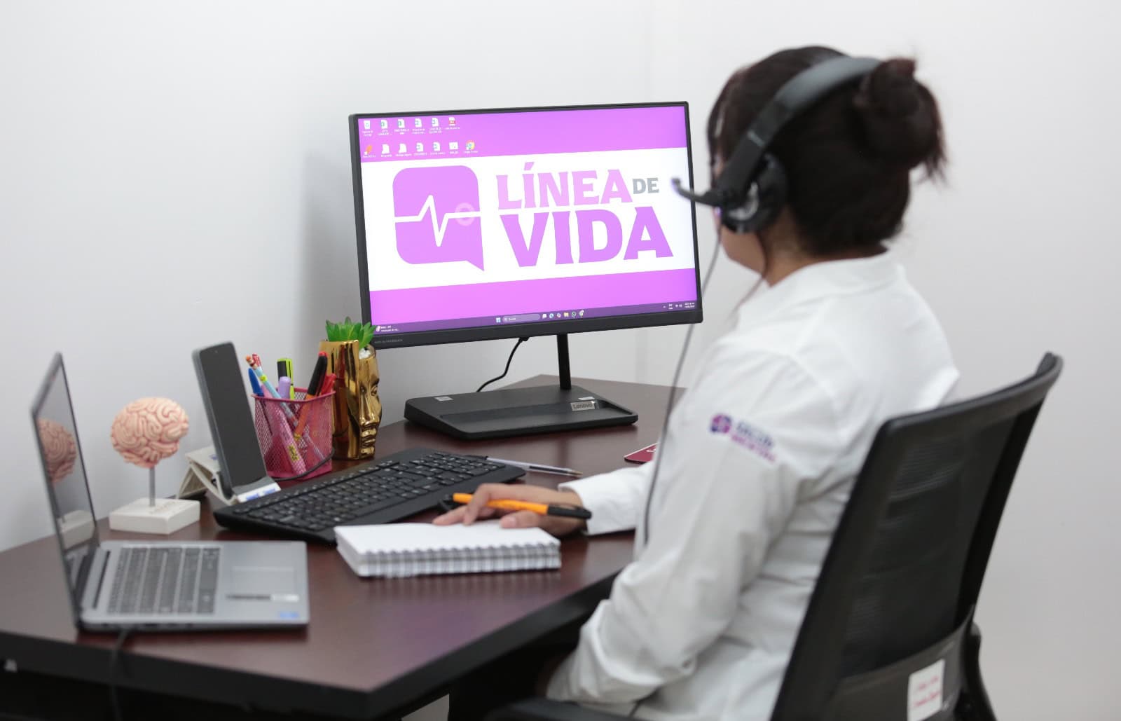 Manolo Jim&eacute;nez Salinas refuerza la L&iacute;nea de Vida en Coahuila