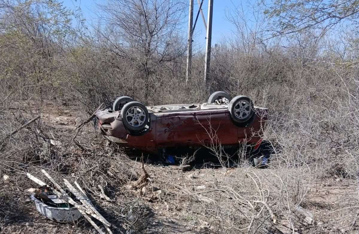 Volcadura en la carretera estatal 29 moviliza a cuerpos de auxilio en Zaragoza