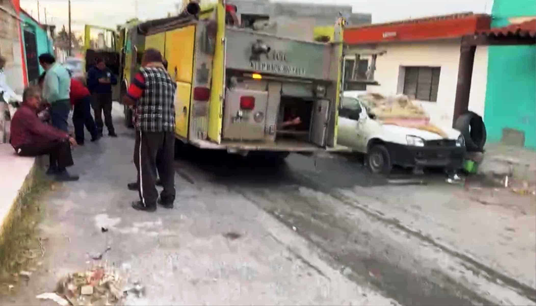 Incendio en vivienda de Arteaga deja da&ntilde;os materiales y tres atendidos