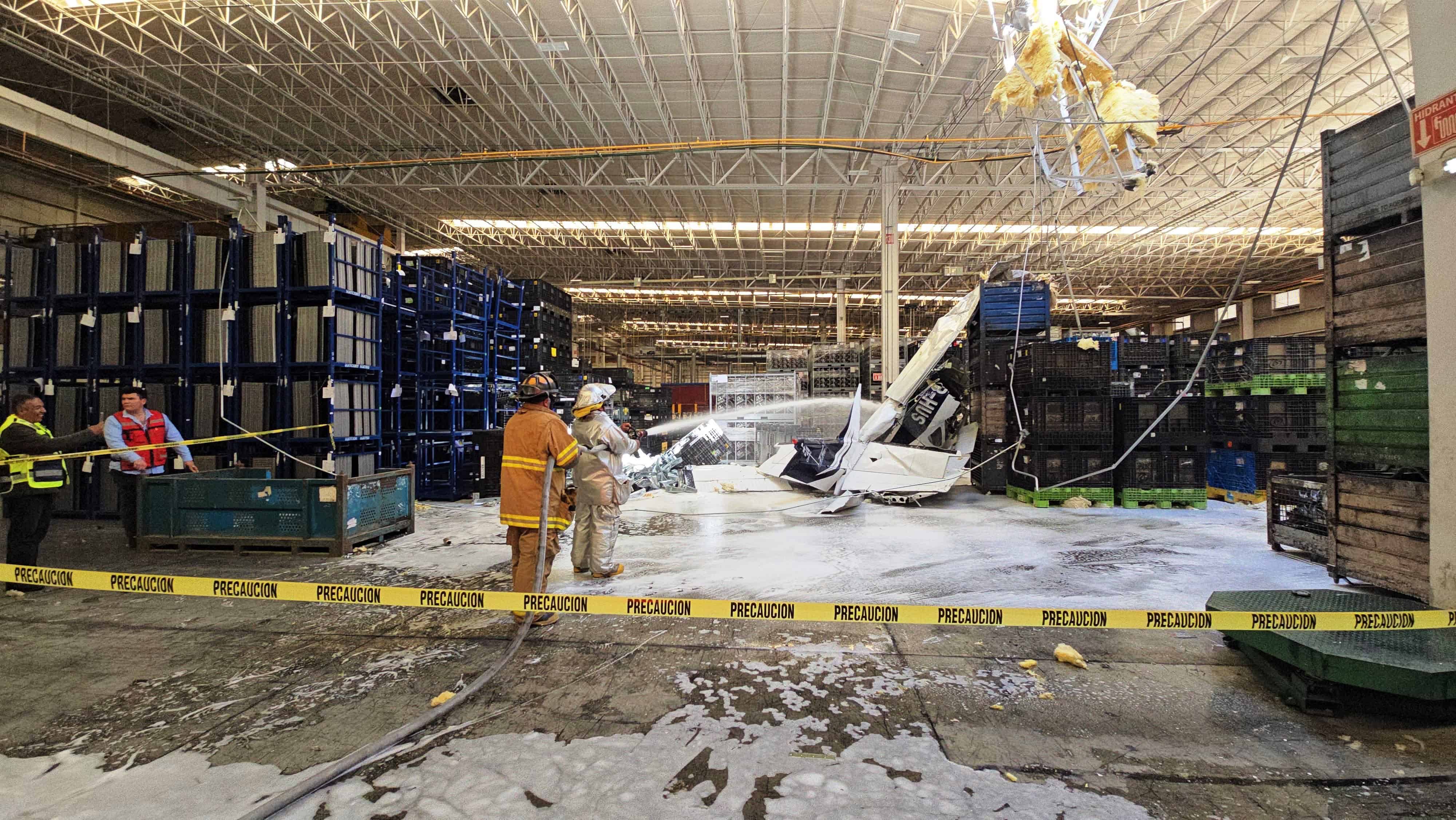 Matcor Matsu salva a tripulantes de avi&oacute;n en Ramos Arizpe