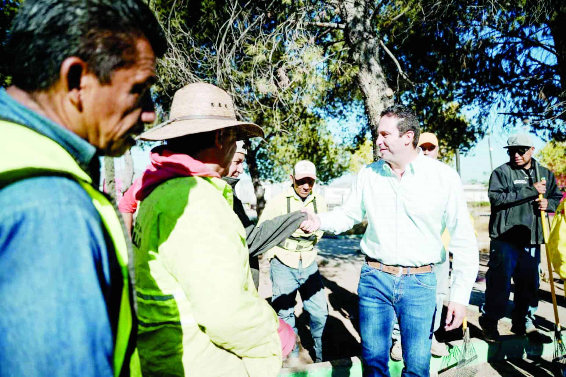 Javier D&iacute;az y Manolo Jim&eacute;nez anuncian programa de embellecimiento urbano en Saltillo
