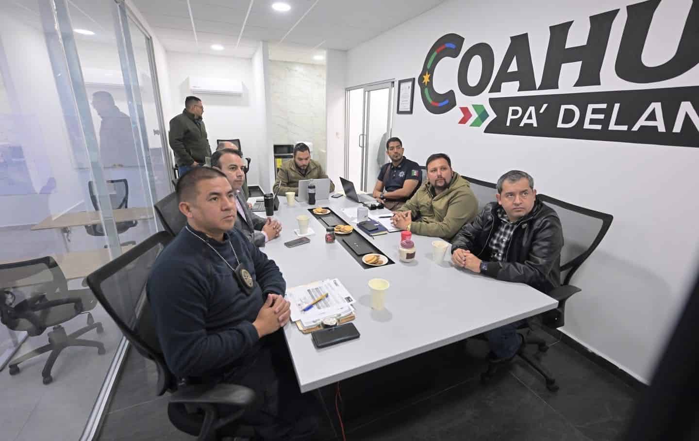 Reuni&oacute;n virtual de Carlos Villarreal con autoridades de seguridad en Monclova