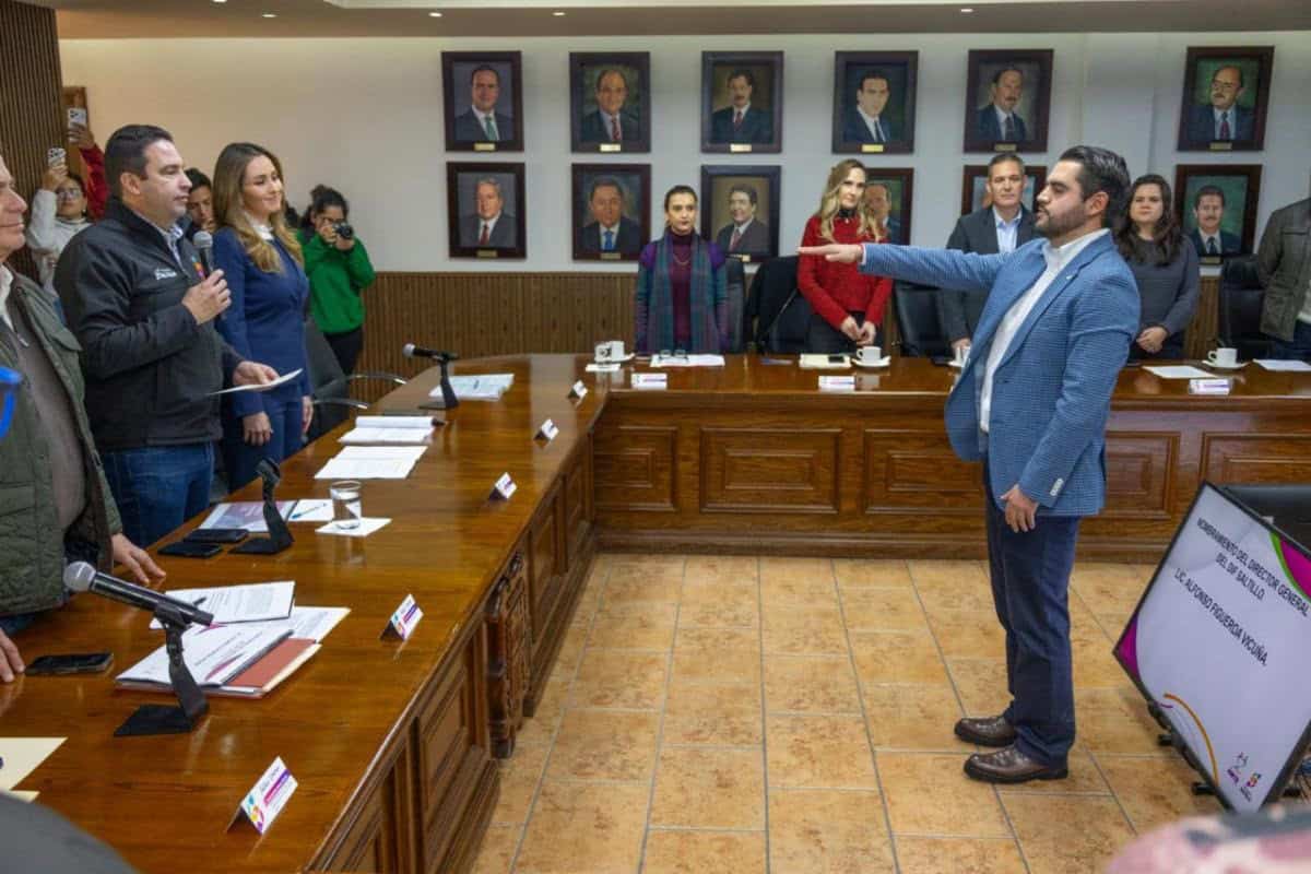 Alfonso Figueroa Vicu&ntilde;a asume direcci&oacute;n del DIF Saltillo: cambios en el equipo