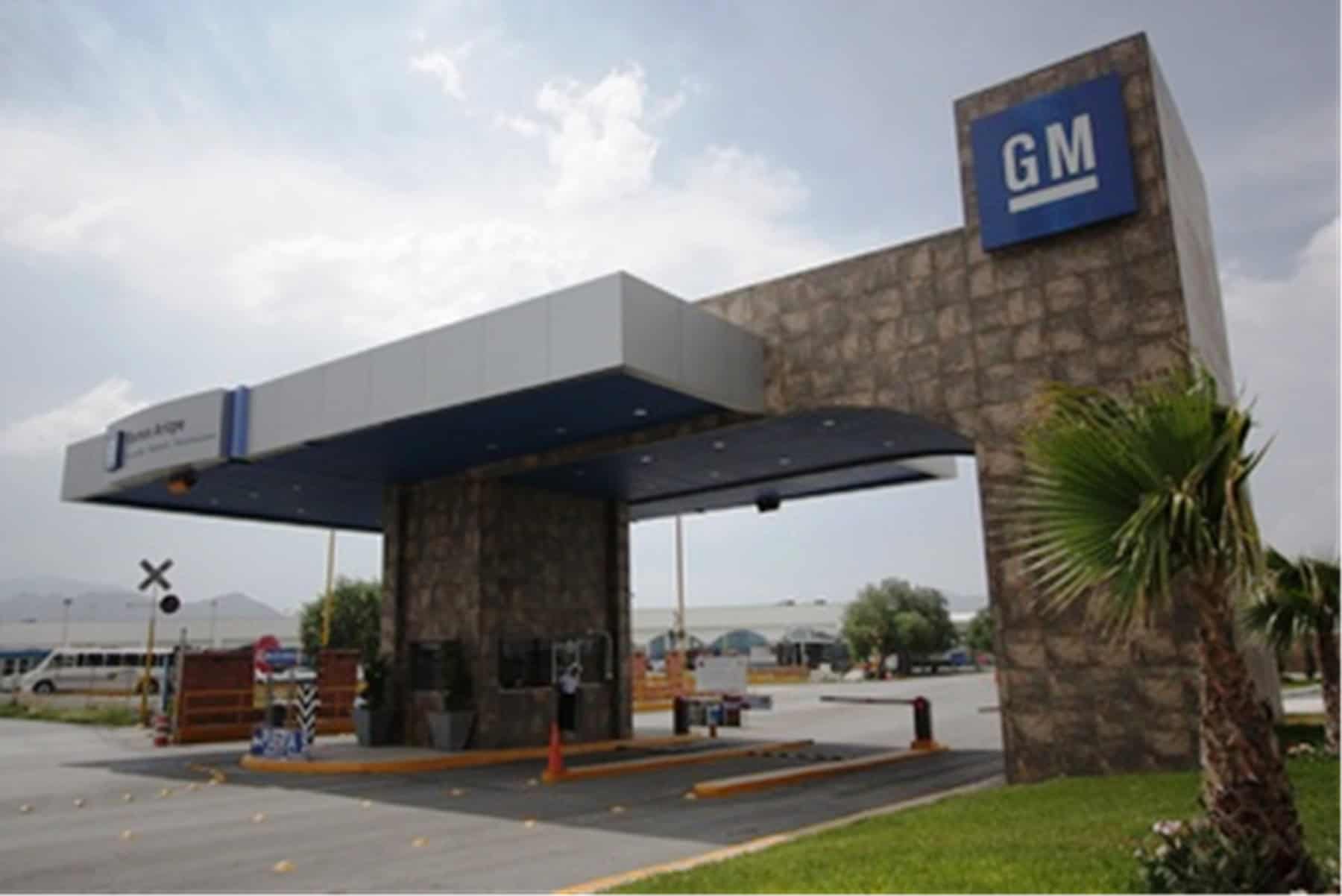 Alfredo L&oacute;pez Villarreal asegura que no habr&aacute; m&aacute;s despidos en GM Ramos Arizpe