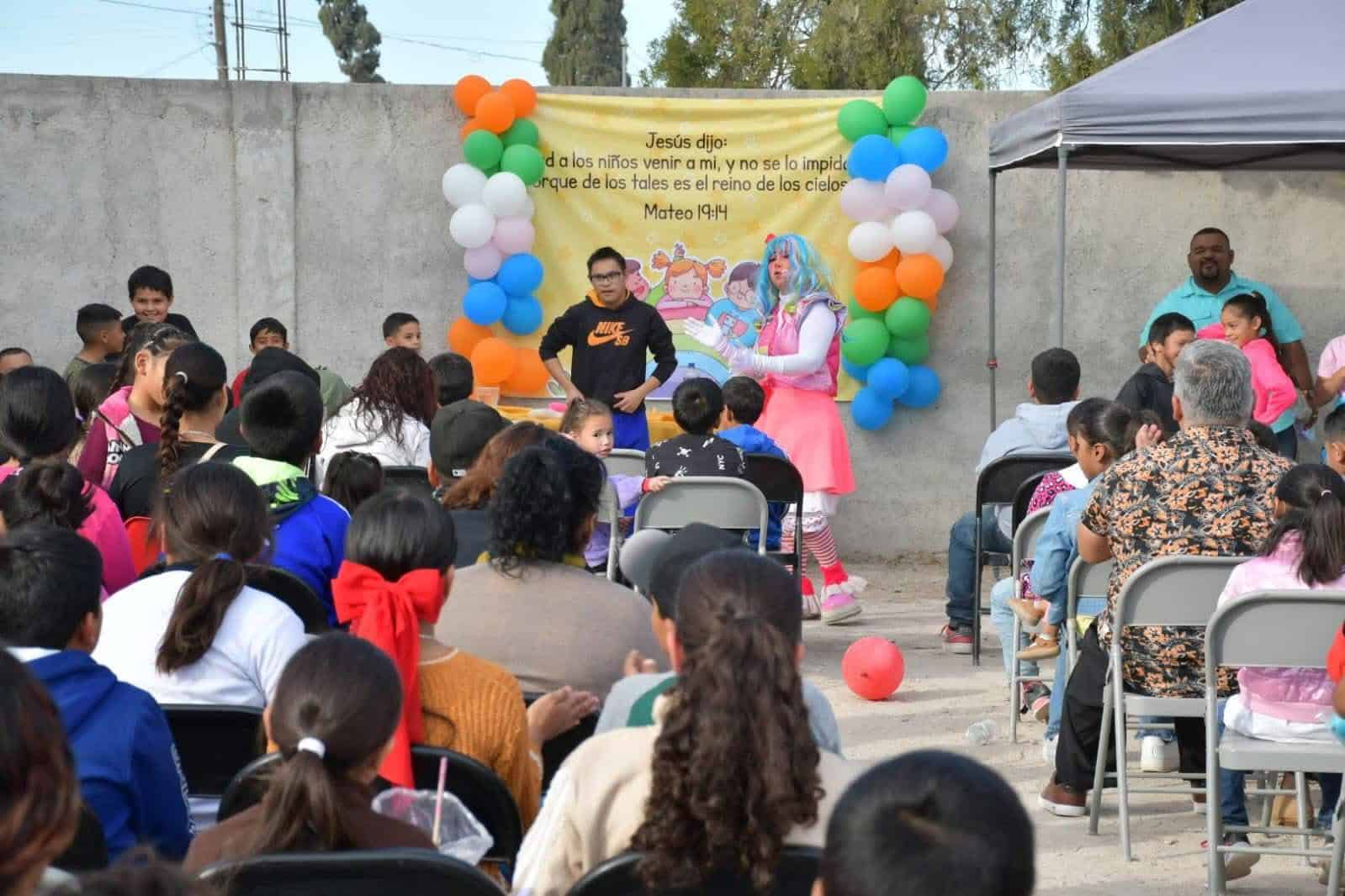 Jornada de fe y solidaridad llena de esperanza a la ni&ntilde;ez de Nava