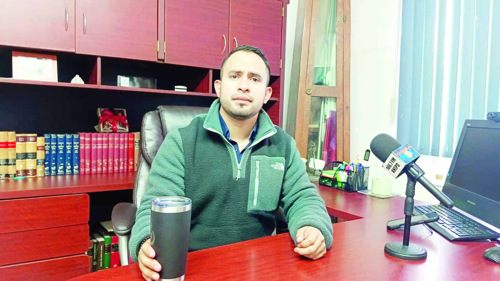 Detienen a mujer en cateo de la Fiscal&iacute;a en Sabinas