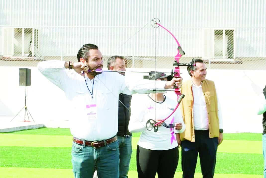 Carlos Villarreal entrega obras clave para Monclova: mejora urbana y deportiva