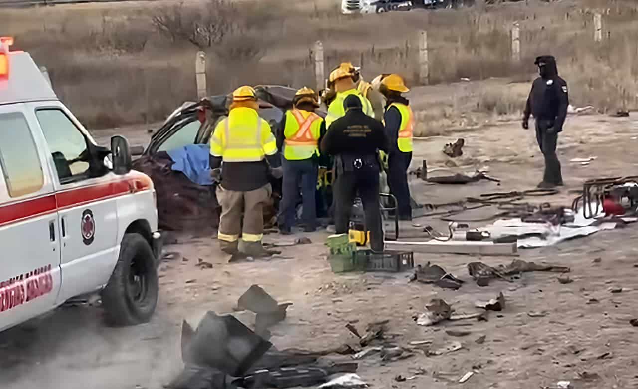 Dos hombres pierden la vida en accidente de tr&aacute;nsito en Saltillo