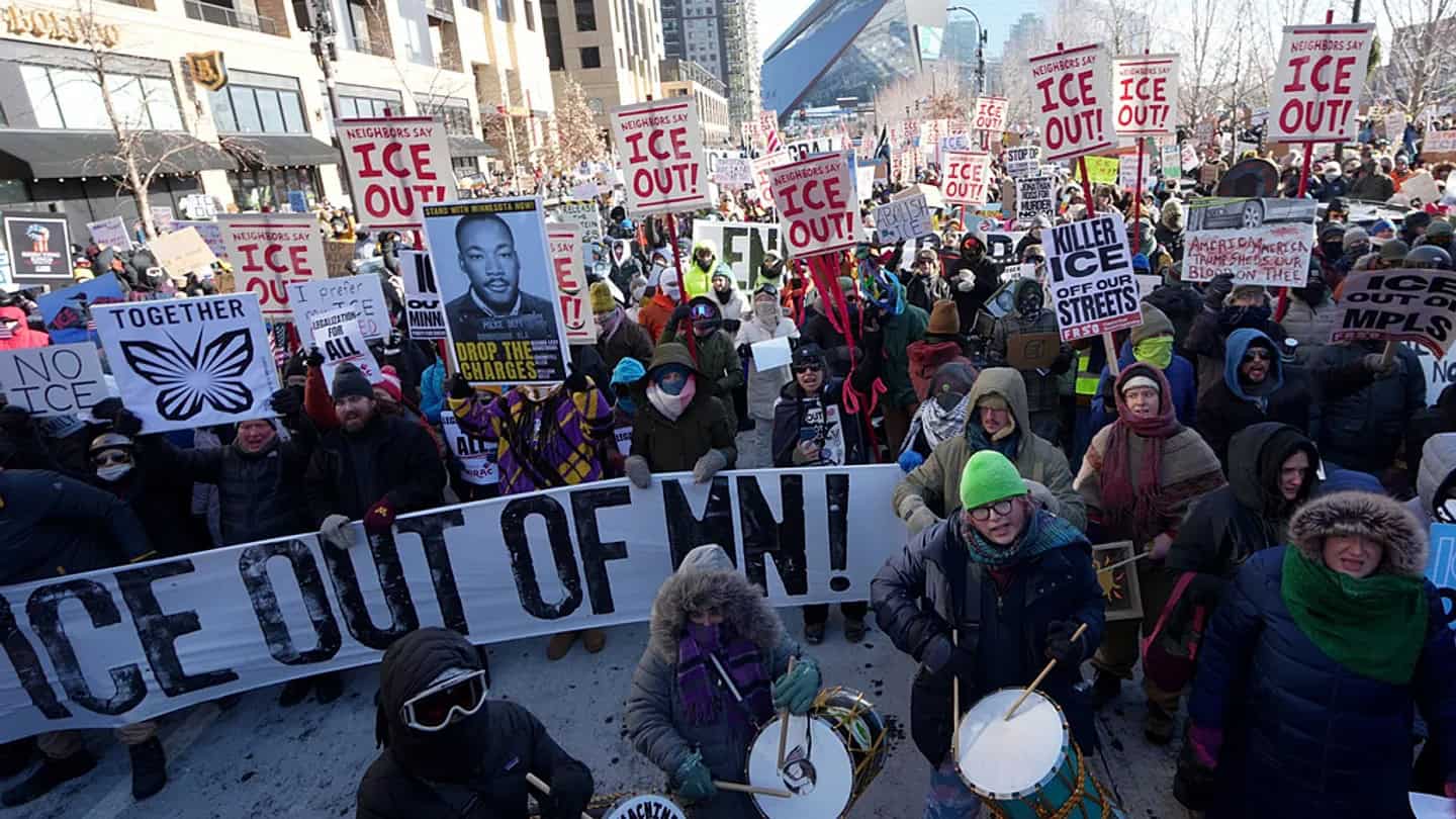Minneapolis: manifestantes exigen salida de ICE tras cacer&iacute;a de migrantes