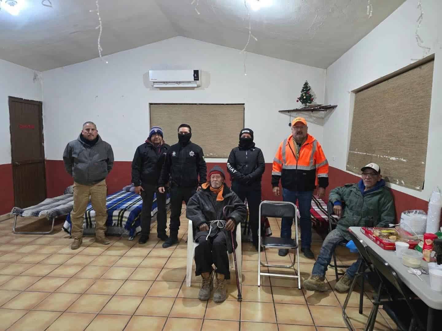 Refuerzan Operativo Abrigo en Villa Uni&oacute;n ante el fr&iacute;o extremo