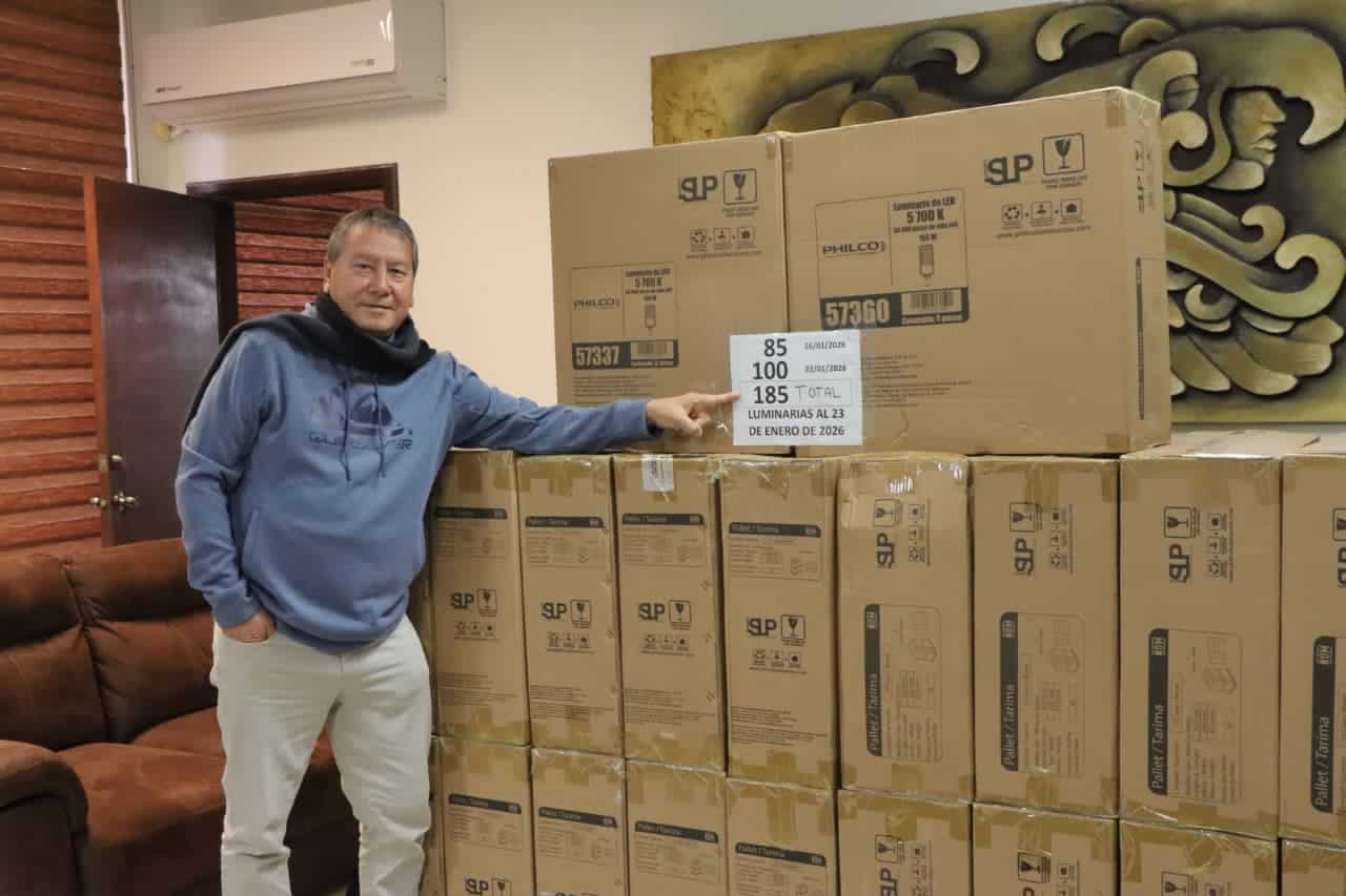 &Oacute;scar R&iacute;os Ram&iacute;rez impulsa modernizaci&oacute;n del alumbrado en San Juan de Sabinas