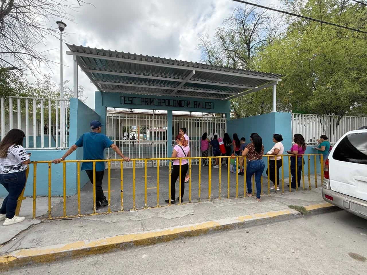 Docentes regresan a aulas en Coahuila