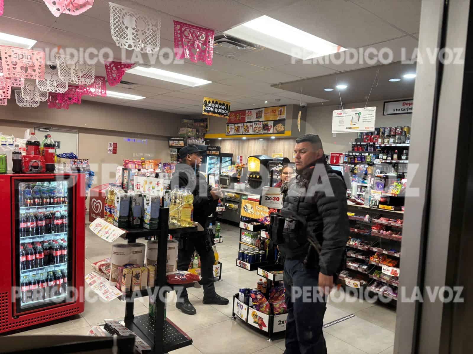 Delincuente roba frituras en tienda de Monclova