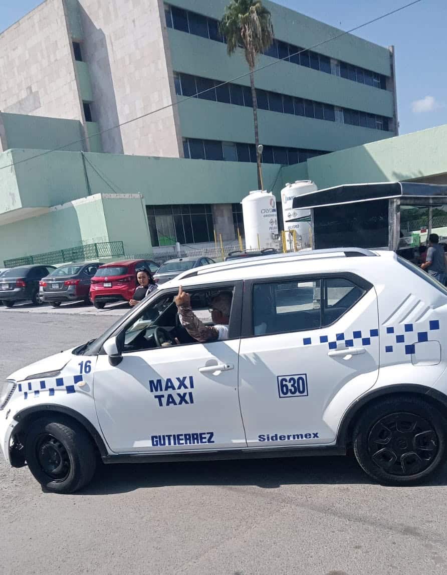 Retiro de taxistas por incumplimiento de requisitos