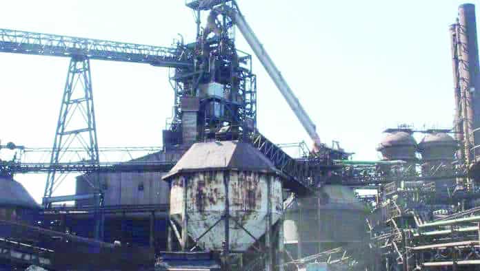 Obispo Hilario apoya a trabajadores de AHMSA en Monclova