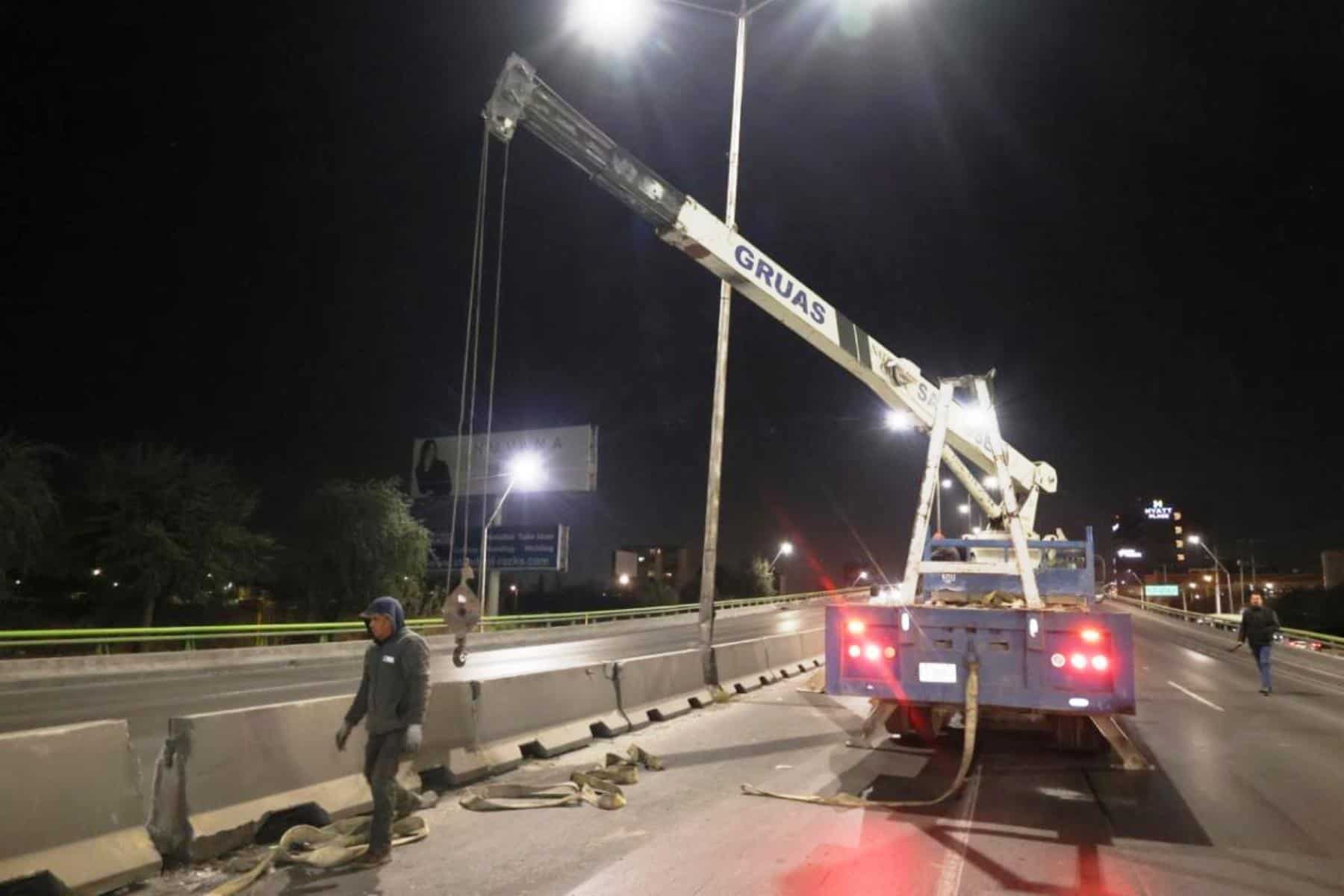 Javier D&iacute;az Gonz&aacute;lez mejora infraestructura vial en Saltillo con muros de contenci&oacute;n