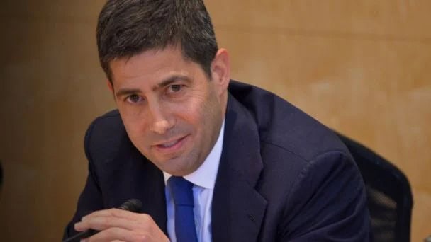 Donald Trump nomina a Kevin Warsh para presidir la Reserva Federal