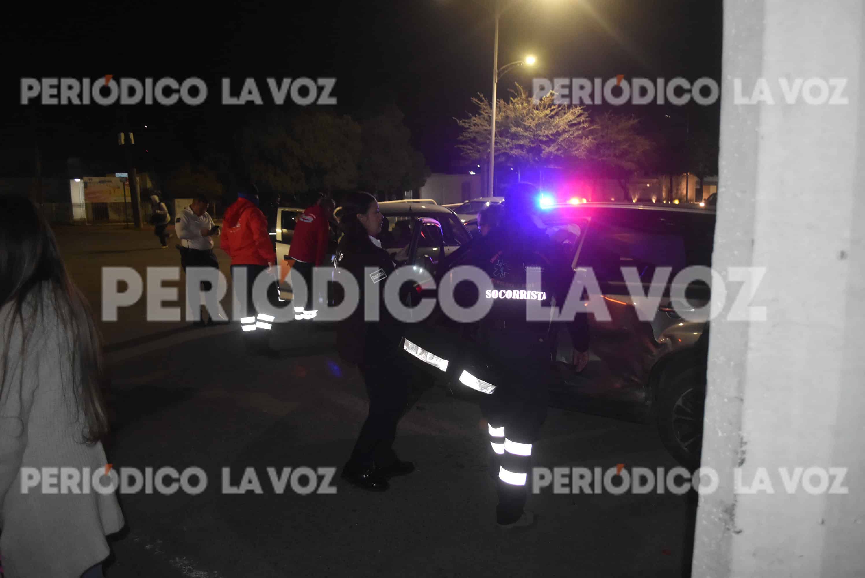 Accidente en Monclova: choque entre dos veh&iacute;culos deja lesionados