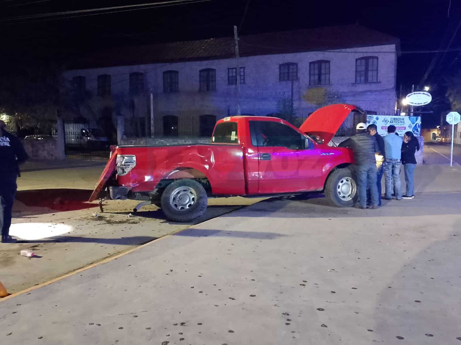 M&uacute;zquiz: Choque deja un herido y veh&iacute;culos da&ntilde;ados