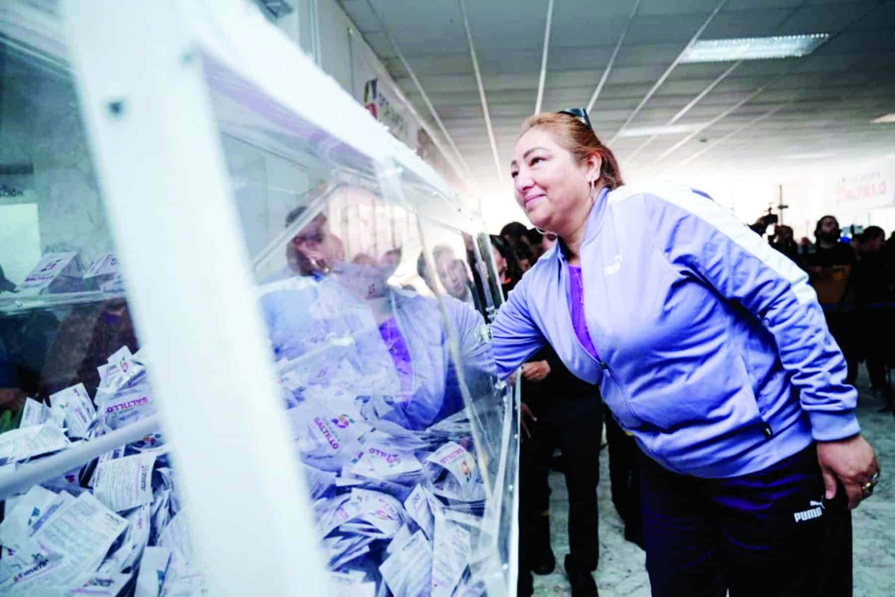 Saltillenses premiados con 100 mil pesos en Sorteo Por Amor a Saltillo 2026