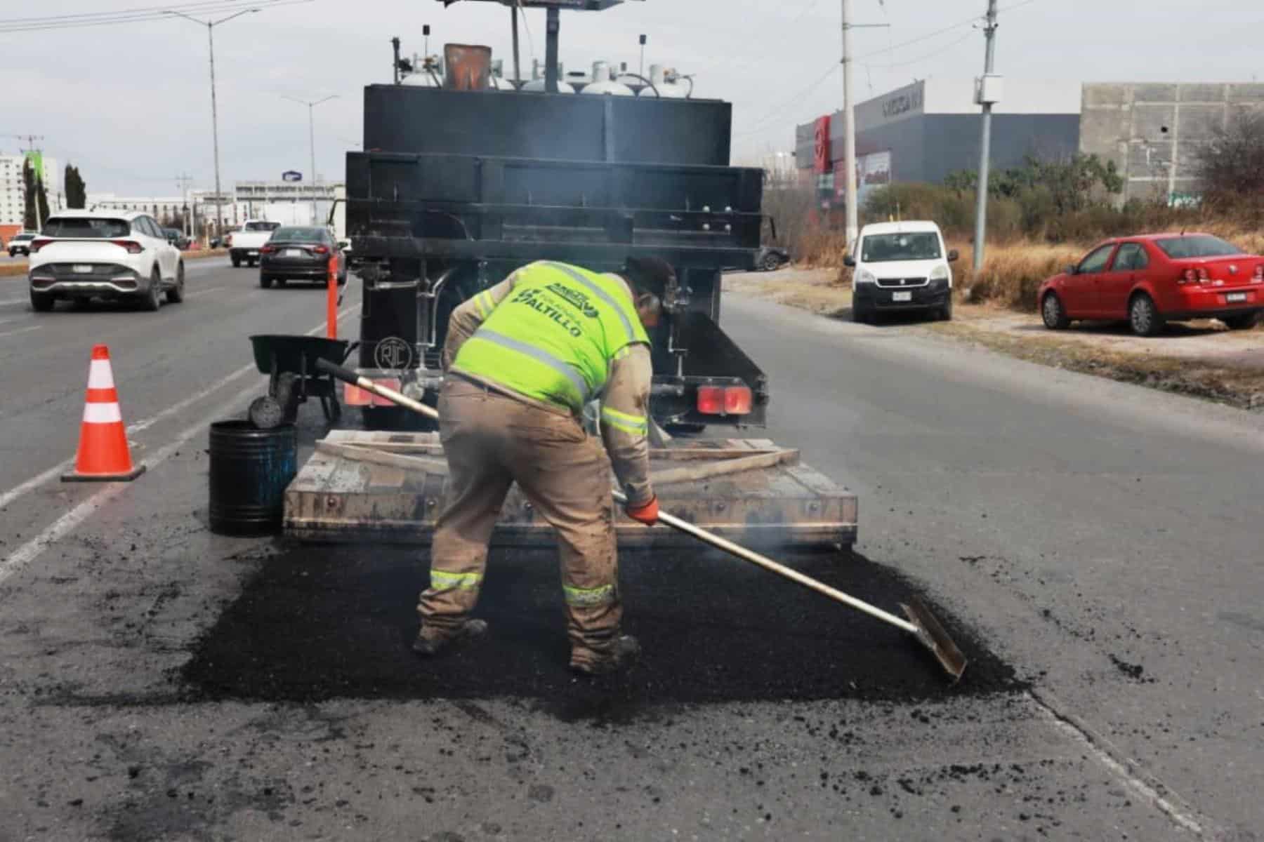 Javier D&iacute;az Gonz&aacute;lez moderniza vialidades en Saltillo con tecnolog&iacute;a de vanguardia