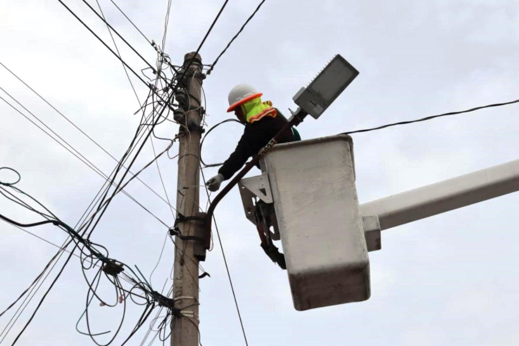 Javier D&iacute;az Gonz&aacute;lez moderniza vialidades en Saltillo con tecnolog&iacute;a de vanguardia