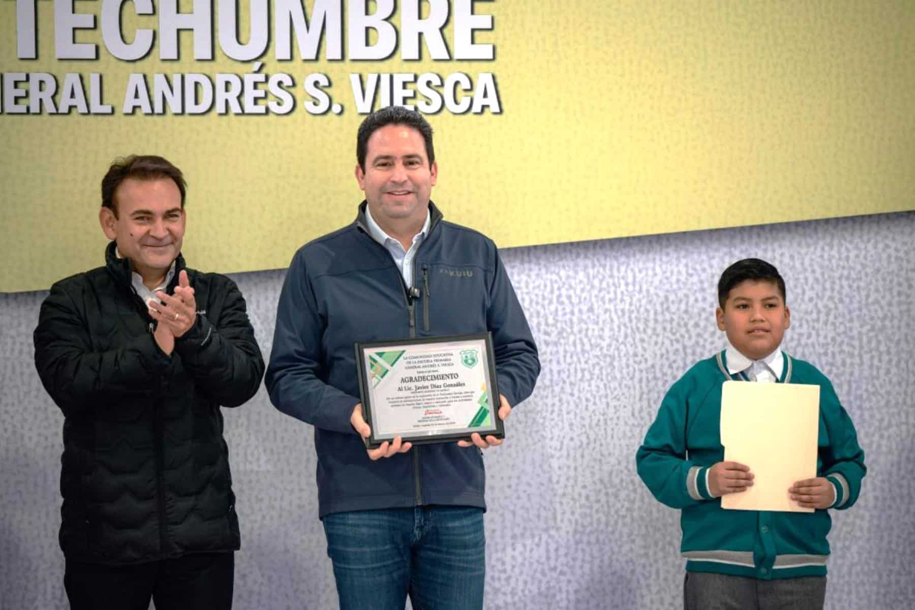 Entregada techumbre en la Escuela Primaria Andr&eacute;s S. Viesca de Saltillo