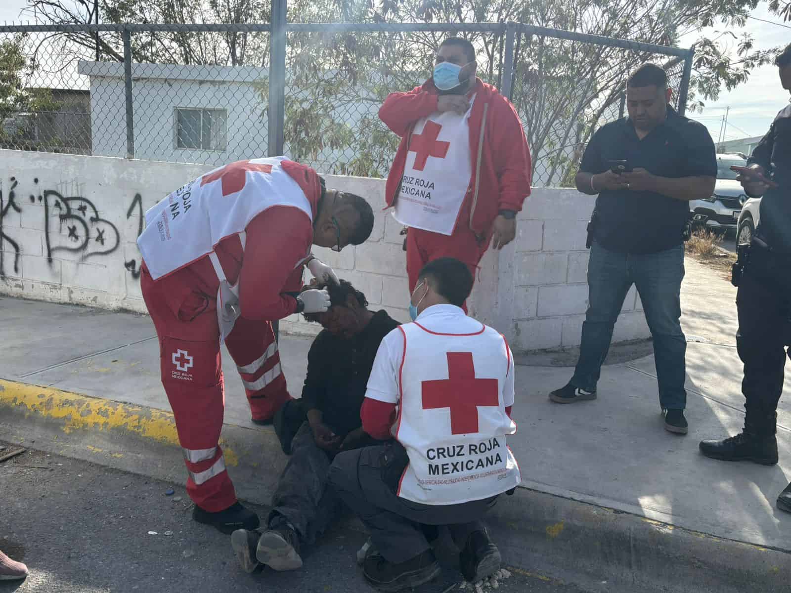 Pleito por mezcal deja herido en Monclova