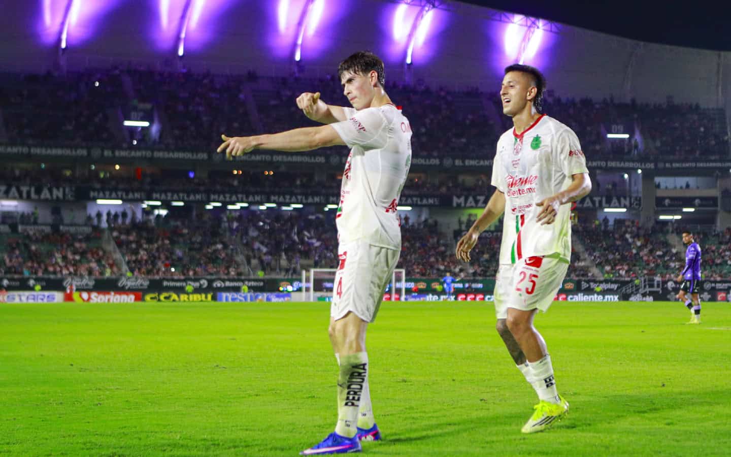 Chivas no afloja y manda en el Clausura 2026