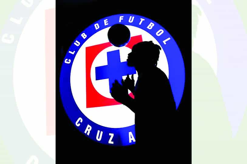 Cruz Azul presenta a Osinachi Ebere como nuevo refuerzo para Clausura 2026
