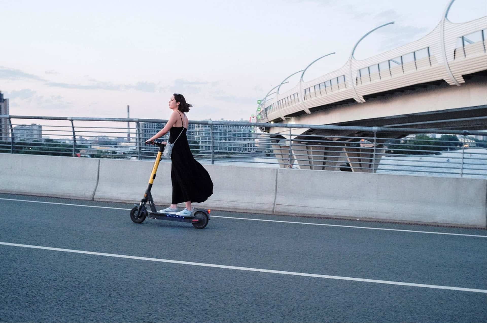 Aumenta uso de monopatines y motonetas en Saltillo