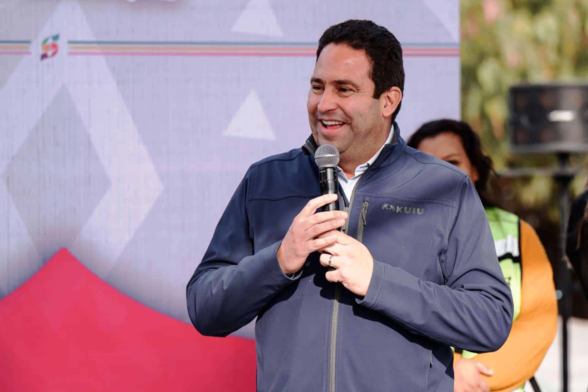 Alcalde Javier D&iacute;az Gonz&aacute;lez inicia Rehabilitaci&oacute;n de Plaza La Azteca en Saltillo