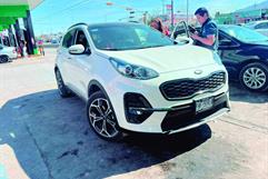 Montachoques intentan extorsionar a conductora tras choque en Monclova