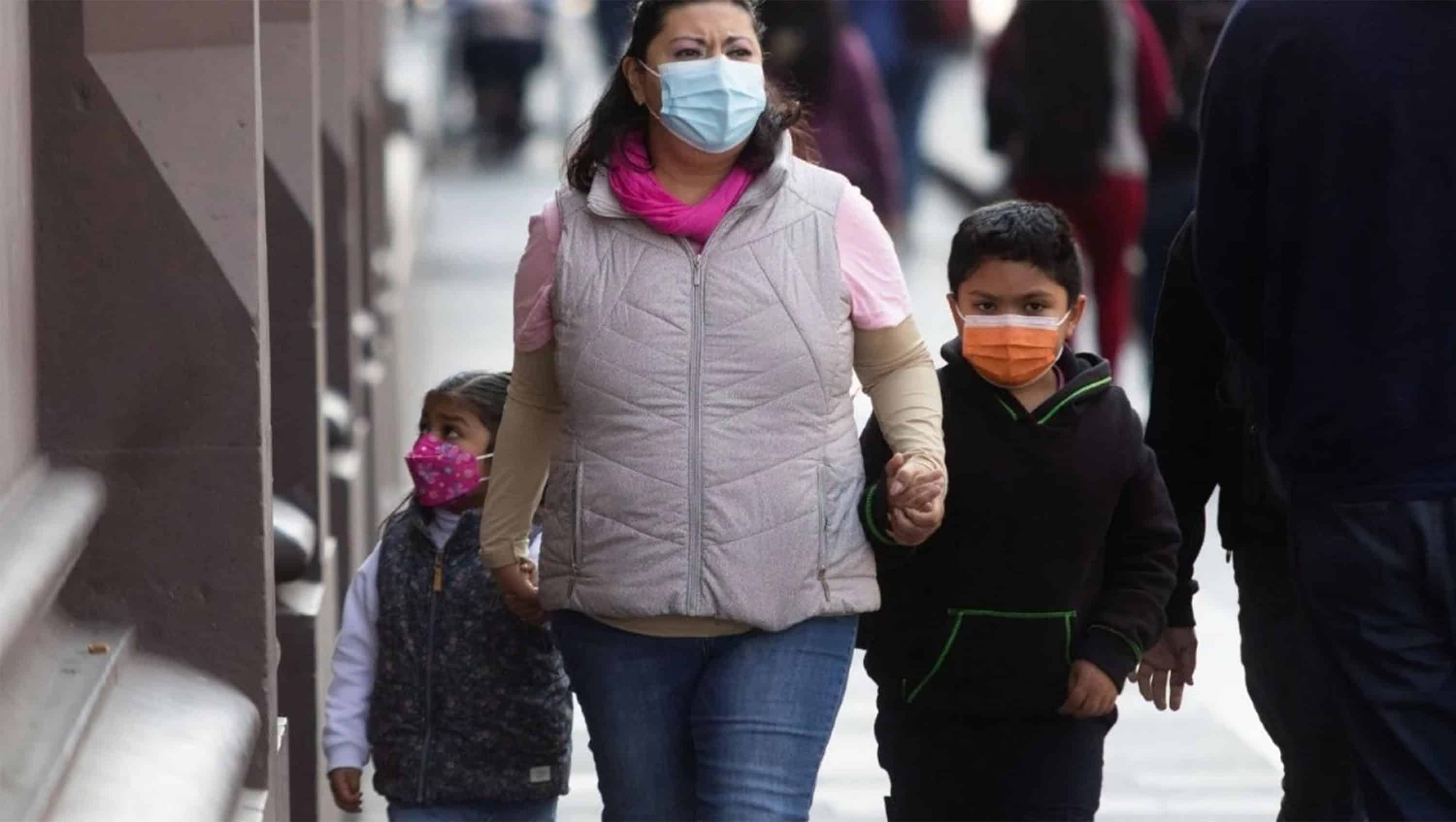 Alerta por sarampi&oacute;n: Edomex impone cubrebocas obligatorio en escuelas