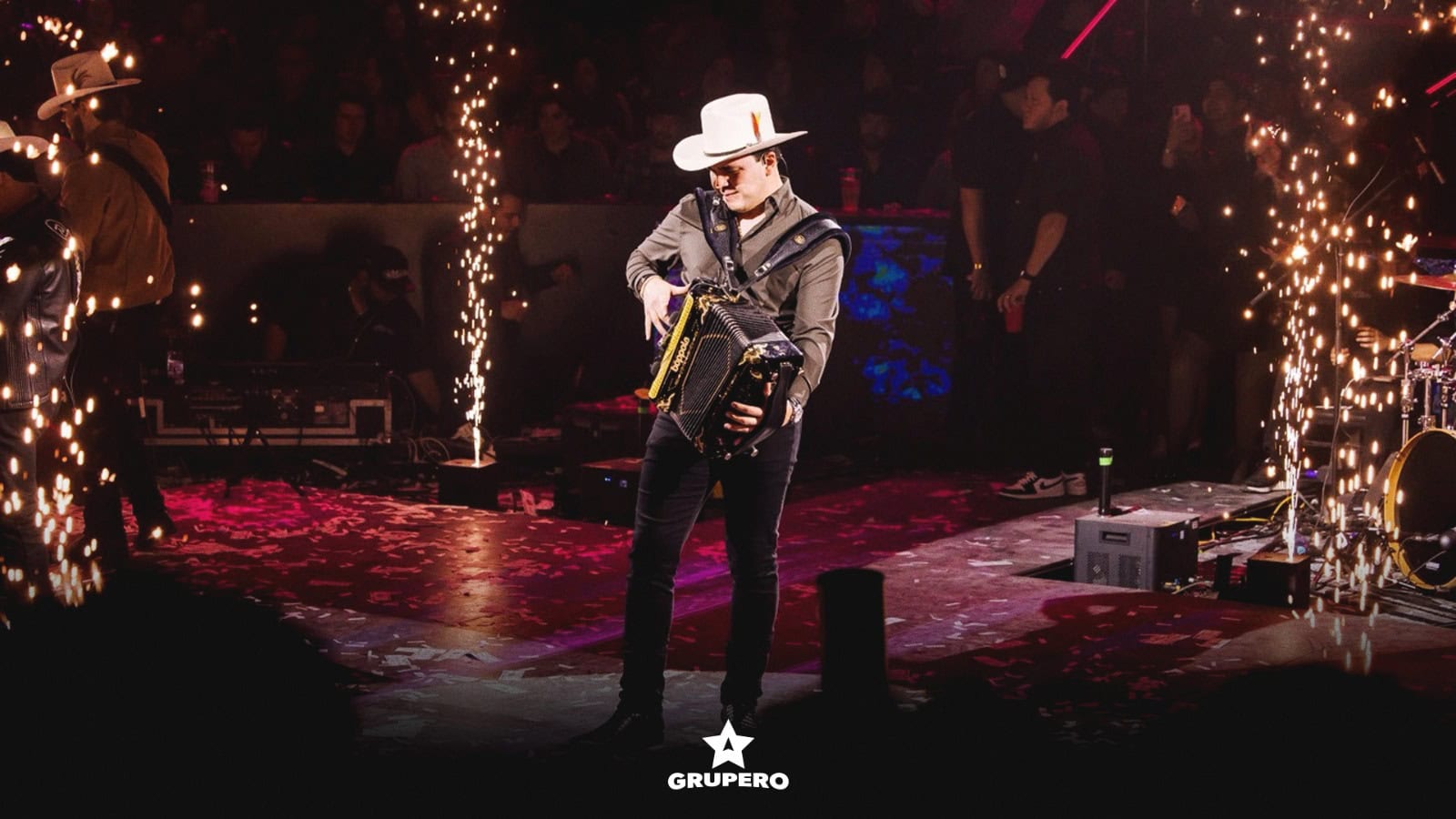 Marca Registrada conquista el Domo Care con su m&uacute;sica