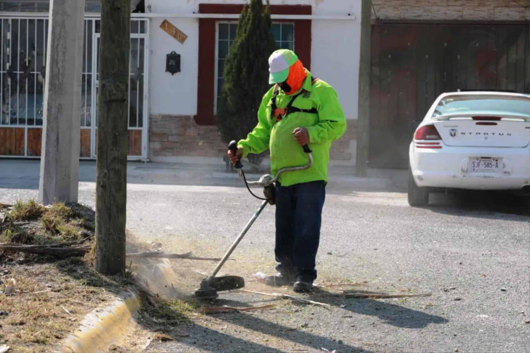 Intensificaci&oacute;n de trabajos de rehabilitaci&oacute;n vial en Saltillo