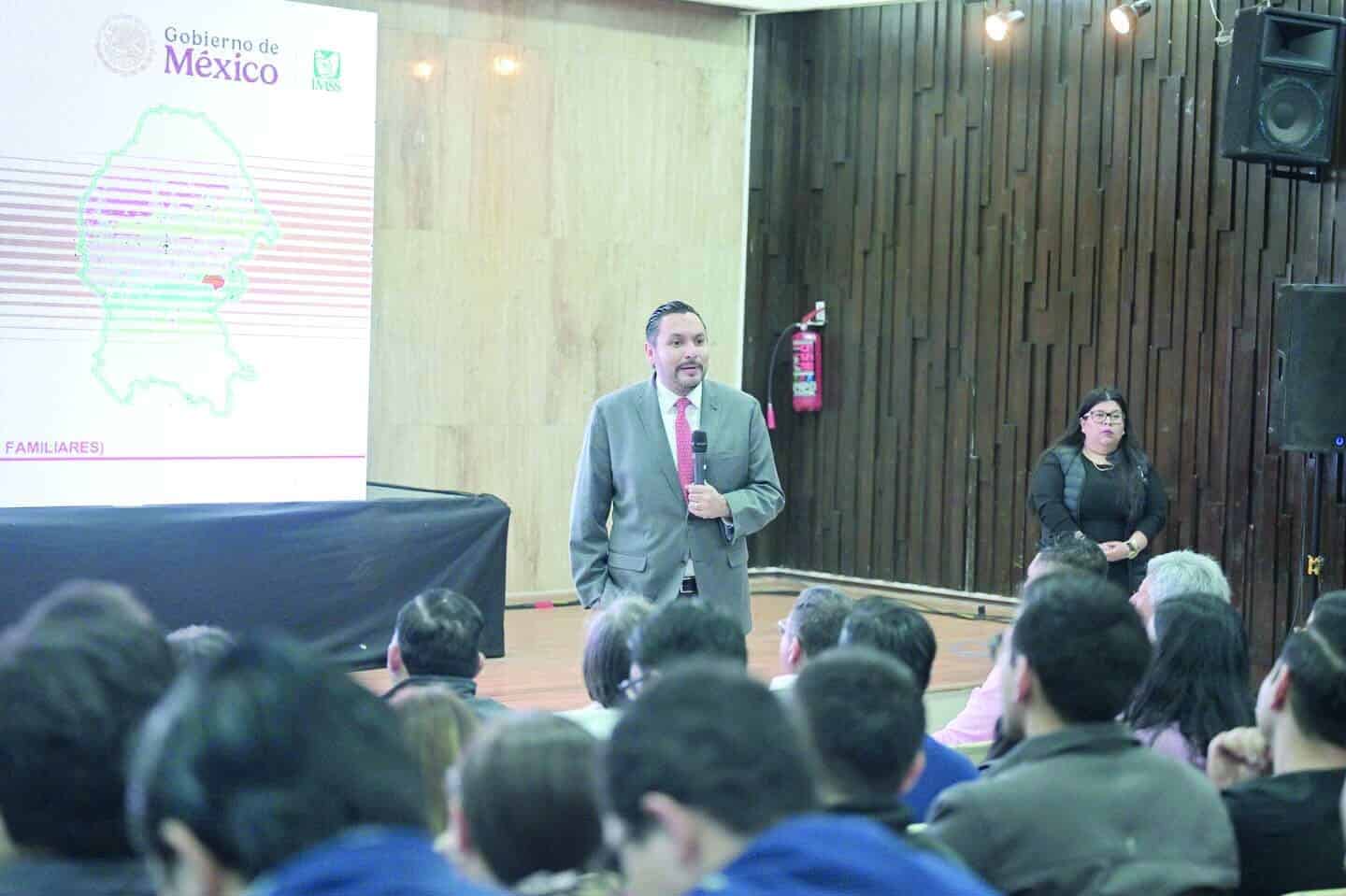 Monclova busca atraer m&eacute;dicos especialistas: Carlos Villarreal presenta incentivos