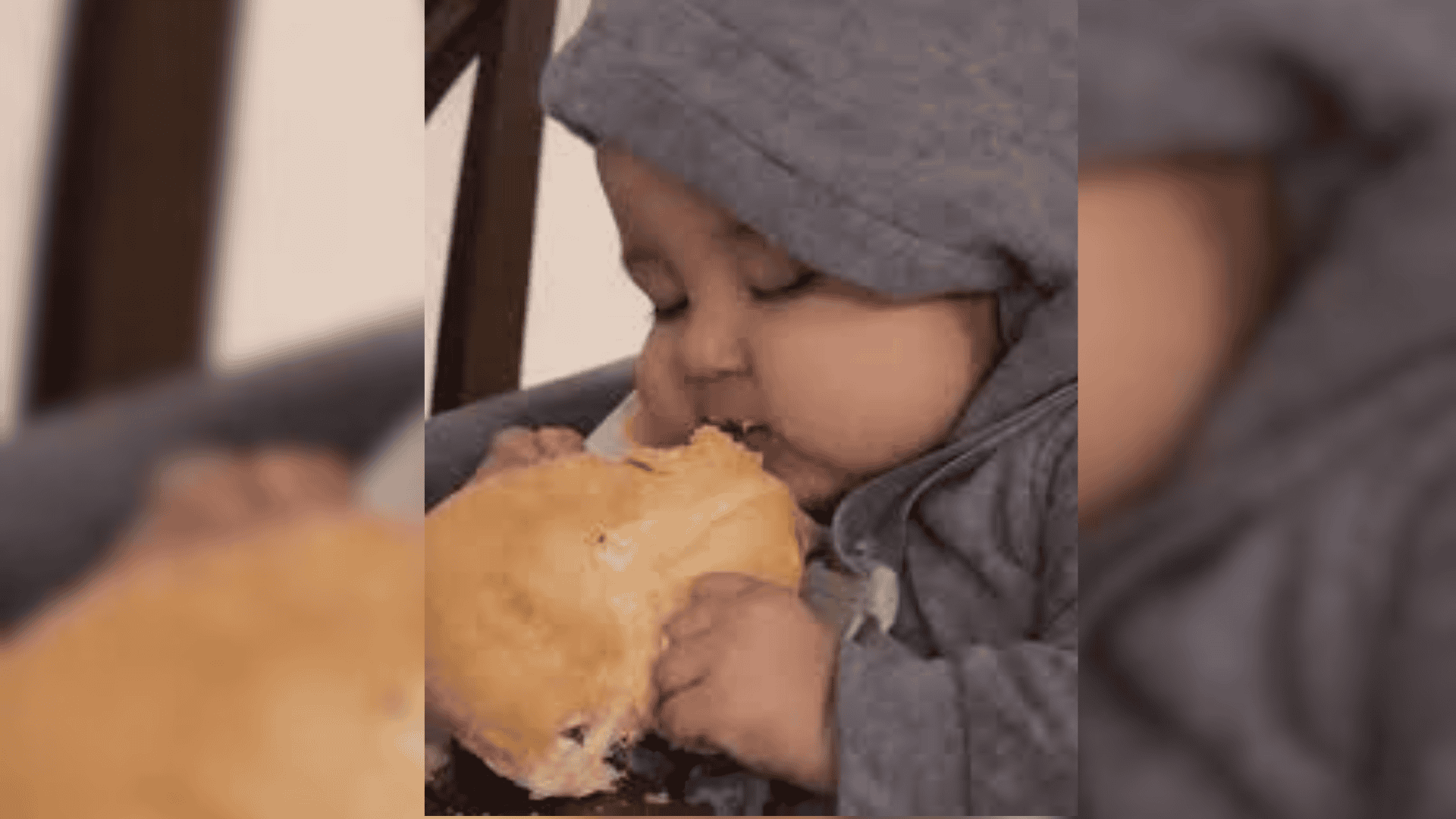 La tradici&oacute;n mexicana del bolillo: beb&eacute; se relaja con pan